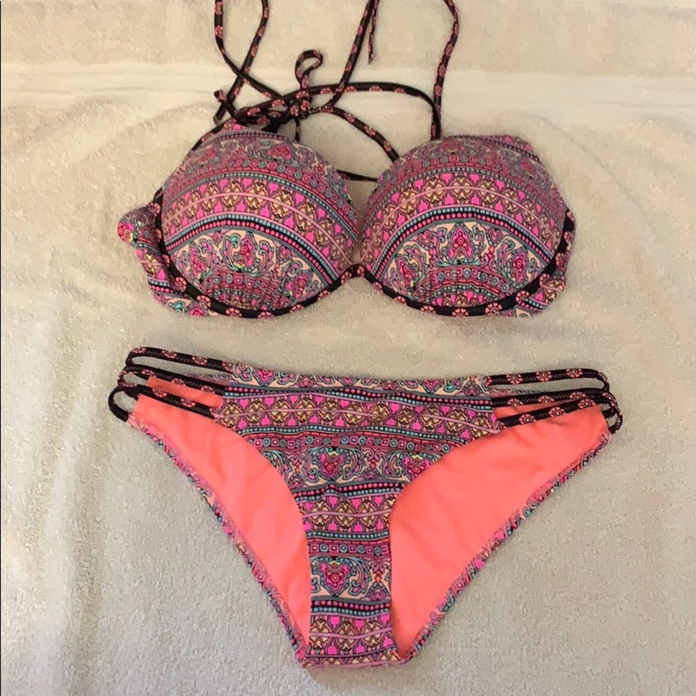 Bathing suit